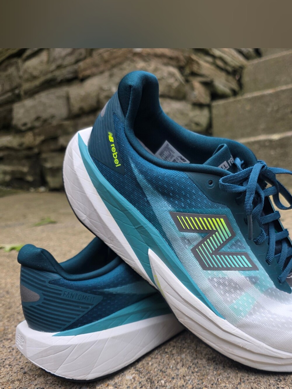 New Balance Rebel FuelCell V5